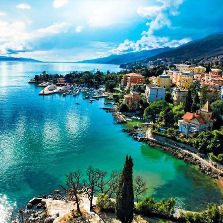 Villa Mediteran Opatija **** Eksteriør bilde