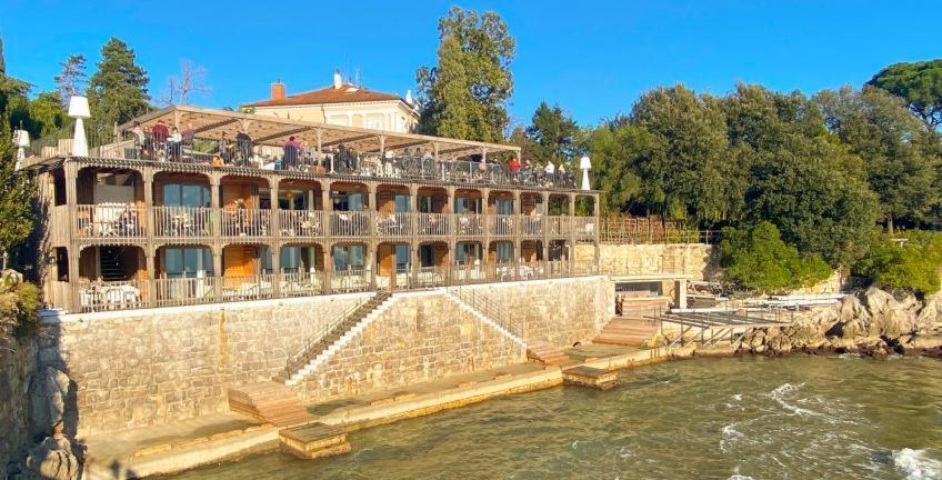 Villa Mediteran Opatija **** Eksteriør bilde